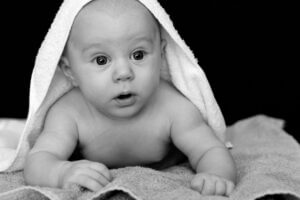 Bambino_bagnetto